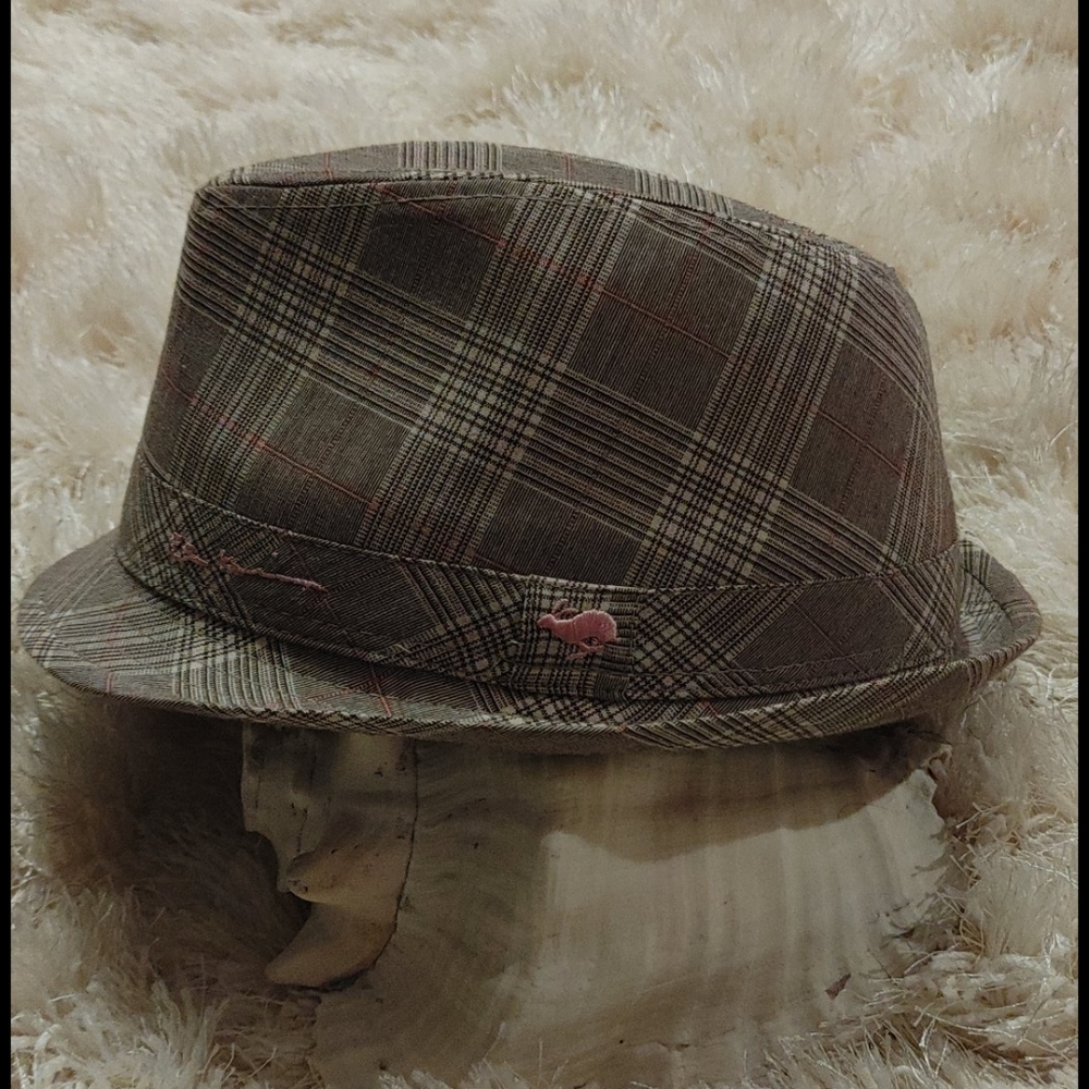 Hat - Picture 4 of 6